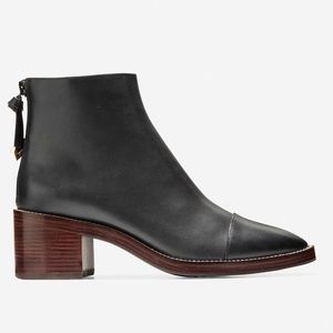 Cole Haan waterproof black leather booties sz 8.5